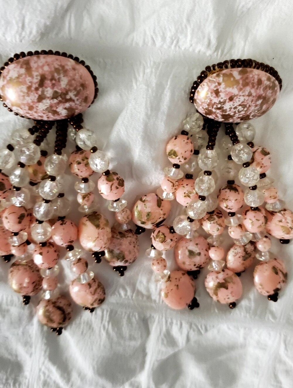 VINTAGE 1960 Pink Gold-Speckled Beaded Drop Earrings - Women Jewelry